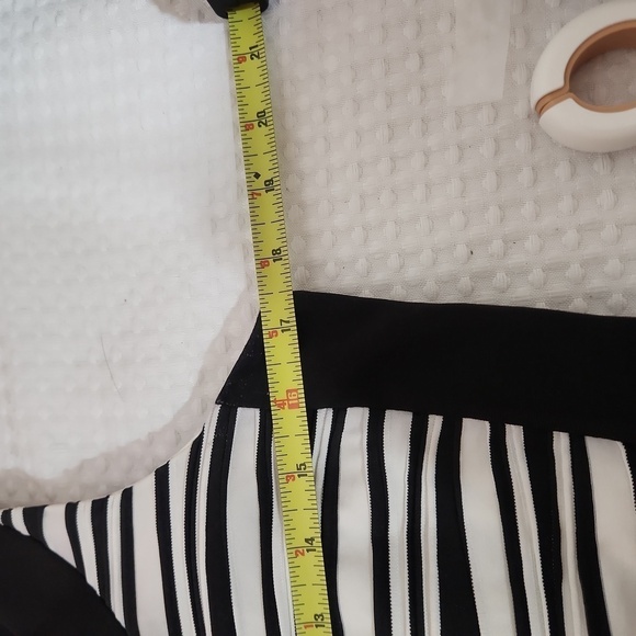 BALI Textured Striped Wave Colorblock Asymmetrical Shoulder Dress Size L - Picture 12 of 14